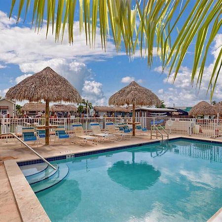 Jewfish Tiny Home On Waterfront, Bay Views, Deck, Pool חדר תמונה