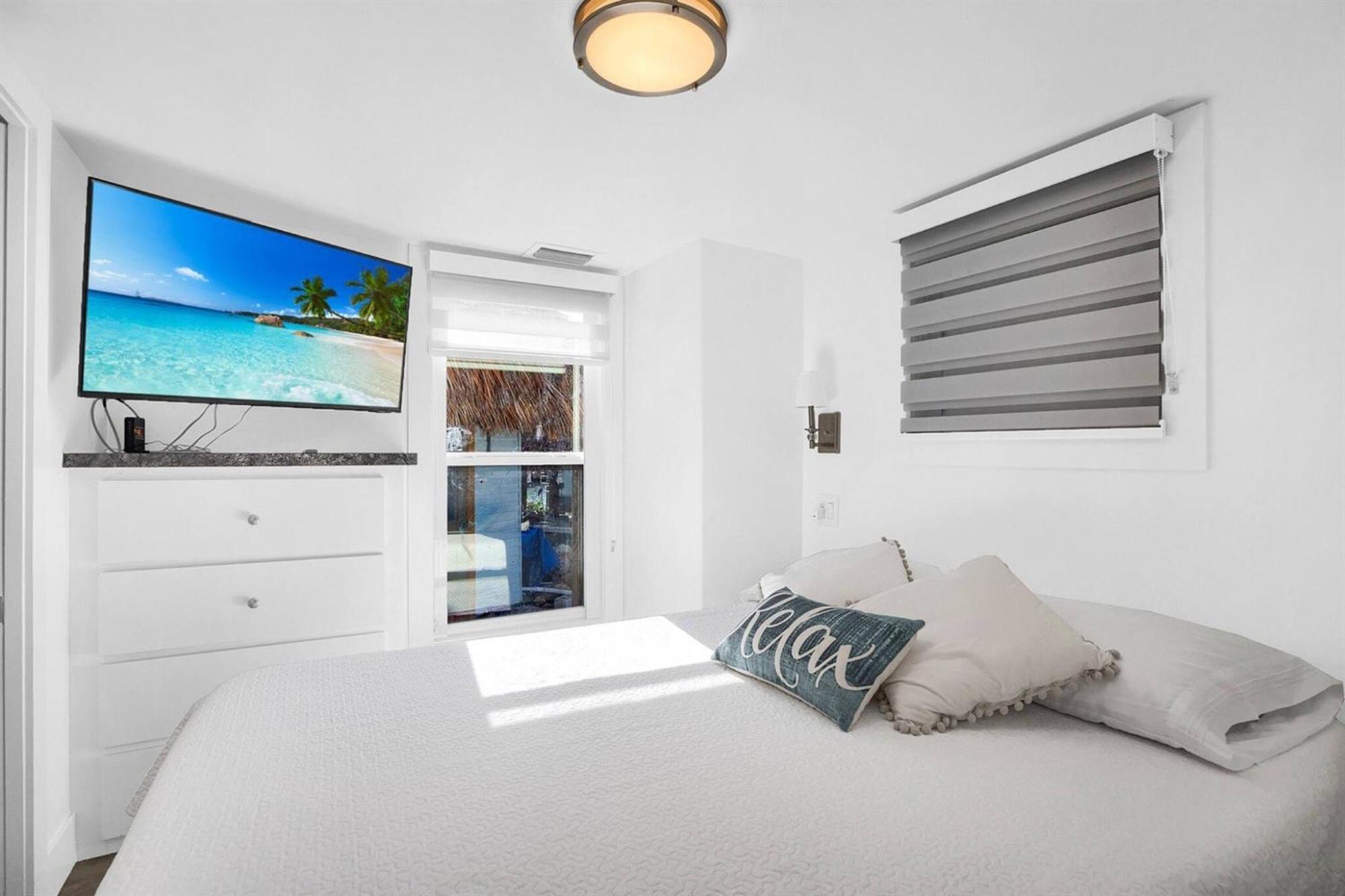 Jewfish Tiny Home On Waterfront, Bay Views, Deck, Pool חדר תמונה