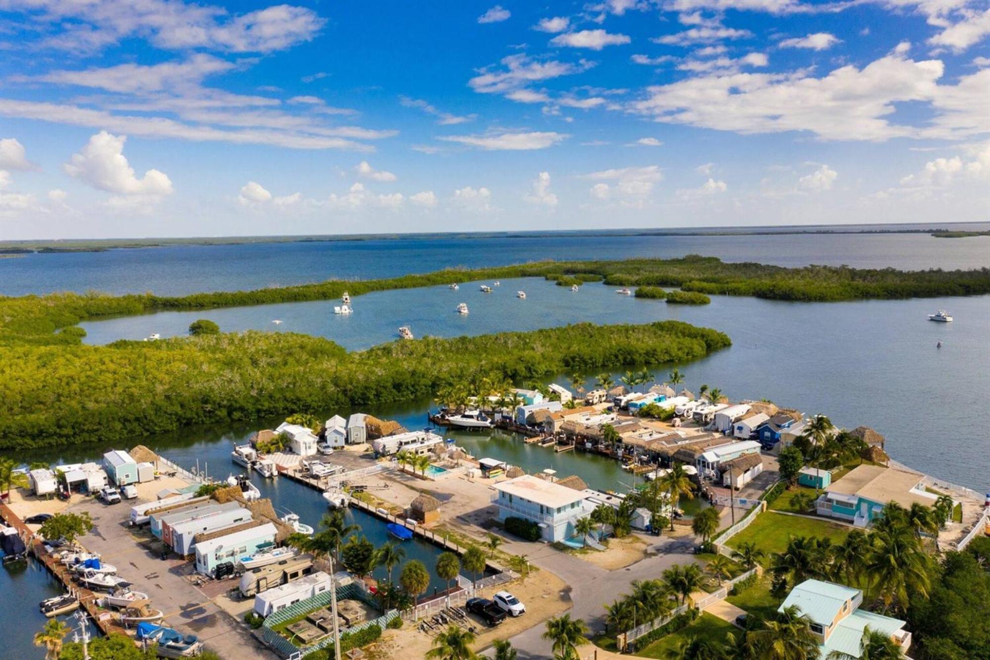 Jewfish Tiny Home On Waterfront, Bay Views, Deck, Pool חדר תמונה